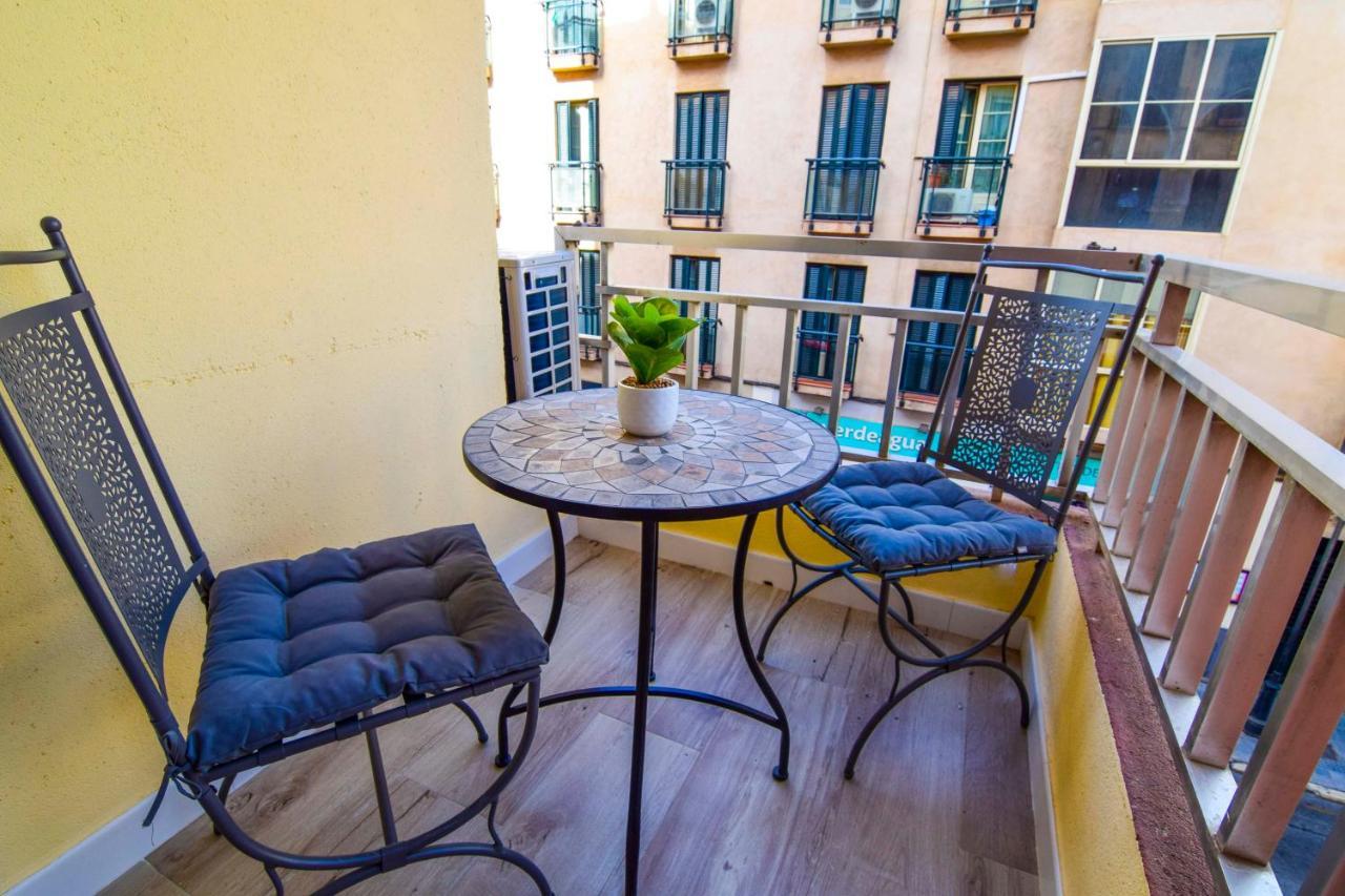 Letmalaga Square Merced Luaran gambar